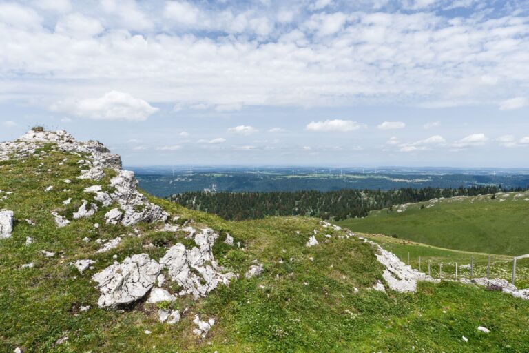 K9 JU Chevenez - Tour de Faux d'Enson – Historische Orte bei Porrentruy, Kanton Jura